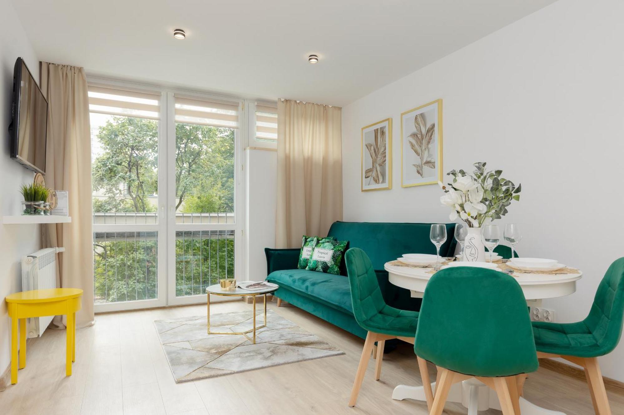 Centre & Pet-friendly By Renters Apartment