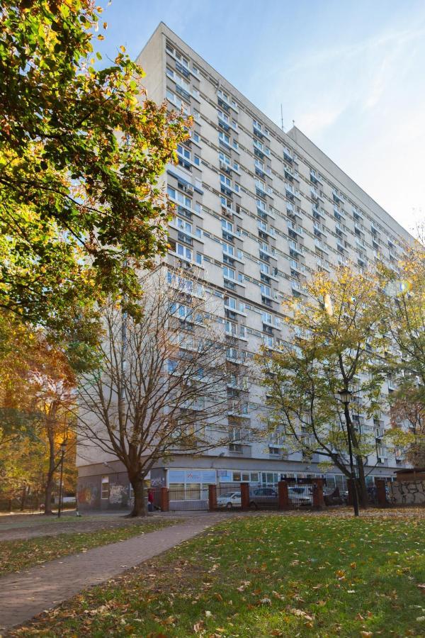 Centre & Pet-friendly By Renters Warschau